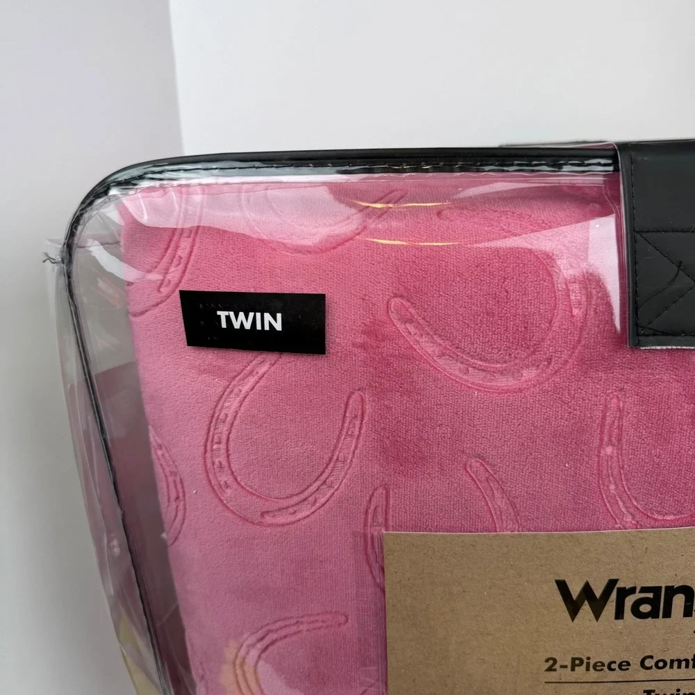 Wrangler piece comforter